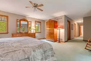 134 Rosewood Dr, Greentown, PA 18426 - Photo 37