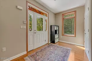 329 Lakeshore Dr, Lakeville, PA 18438 - Photo 7