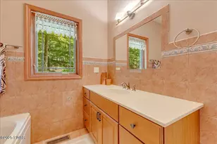 329 Lakeshore Dr, Lakeville, PA 18438 - Photo 21