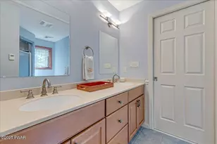 329 Lakeshore Dr, Lakeville, PA 18438 - Photo 35