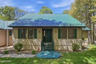 139 Huckleberry Rd, Newfoundland, PA 18445 - Photo 3