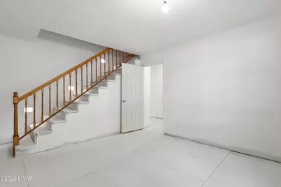139 Huckleberry Road, Newfoundland, PA 18445 - Photo 17