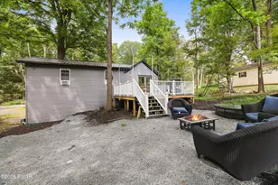 230 Hemlock Grove Rd, Newfoundland, PA 18445 - Photo 13