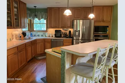 104 Meadow Court, Milford, PA 18337 - Photo 7