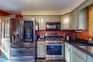 306 Twin Lakes Rd, Shohola, PA 18458 - Photo 7