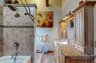 306 Twin Lakes Rd, Shohola, PA 18458 - Photo 23