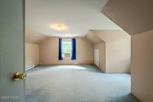 104 Lakeview Dr, Dingmans Ferry, PA 18328 - Photo 25