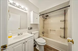 104 Lakeview Dr, Dingmans Ferry, PA 18328 - Photo 17