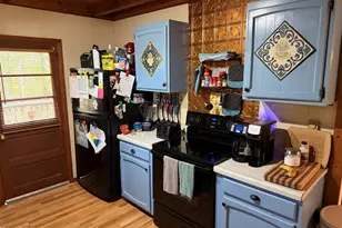 1114 Grouse Ct, Bushkill, PA 18324 - Photo 5