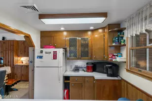 110 Paupack Point Rd, Hawley, PA 18428 - Photo 23