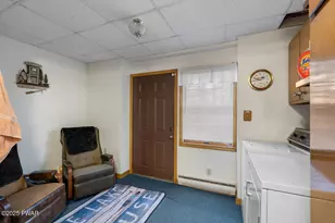 110 Paupack Point Rd, Hawley, PA 18428 - Photo 39