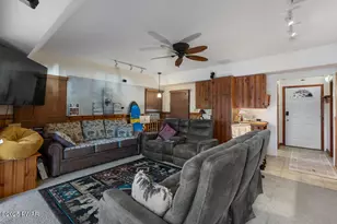 110 Paupack Point Rd, Hawley, PA 18428 - Photo 21