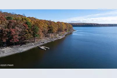 110 Paupack Point Road, Hawley, PA 18428 - Photo 15