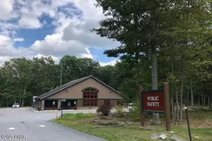 131 Maple Ridge Dr, Lords Valley, PA 18428 - Photo 35