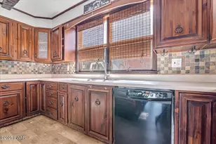 511 Avenue K, Matamoras, PA 18336 - Photo 21