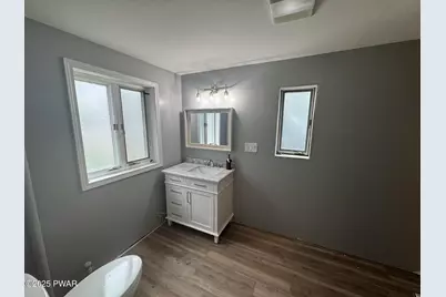 119 Linwood Street, Honesdale, PA 18431 - Photo 9