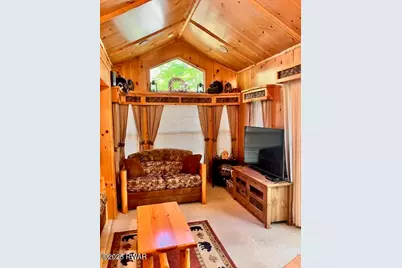 66 Blue Aspen Drive, Milford, PA 18337 - Photo 3