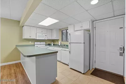 605 Waterview Lane #39, Greentown, PA 18426 - Photo 11