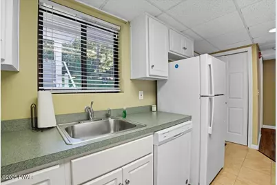 605 Waterview Lane #Unit 39, Greentown, PA 18426 - Photo 15