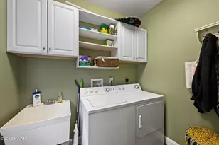 321 Hemlock Dr, Lake Ariel, PA 18436 - Photo 39