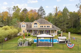 321 Hemlock Dr, Lake Ariel, PA 18436 - Photo 39
