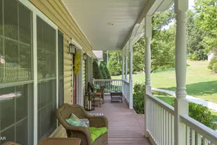 321 Hemlock Dr, Lake Ariel, PA 18436 - Photo 5