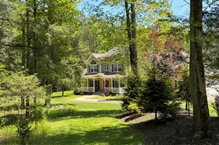 321 Hemlock Dr, Lake Ariel, PA 18436 - Photo 7