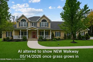 321 Hemlock Dr, Lake Ariel, PA 18436 - Photo 1