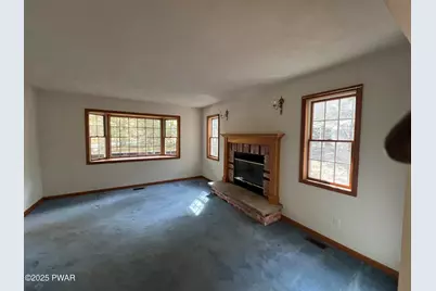 334 Surrey Drive, Lords Valley, PA 18428 - Photo 5