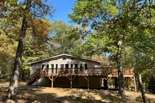 133 Constitution Dr, Lackawaxen, PA 18435 - Photo 3