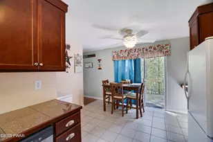 137 Brownstone Dr, Milford, PA 18337 - Photo 15