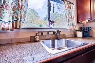 137 Brownstone Dr, Milford, PA 18337 - Photo 13