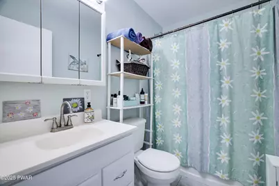 137 Brownstone Drive, Milford, PA 18337 - Photo 19