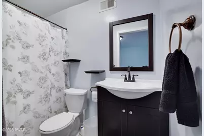 137 Brownstone Drive, Milford, PA 18337 - Photo 17