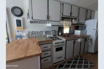 117 Woodpecker Lane, Shohola, PA 18458 - Photo 9
