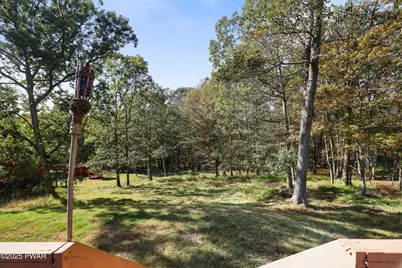 125 Brownstone Drive, Milford, PA 18337 - Photo 5