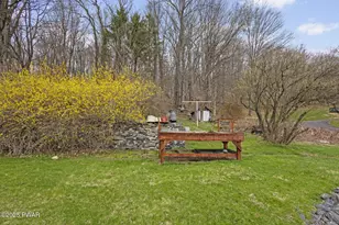 225 Willow Ave, Honesdale, PA 18431 - Photo 35