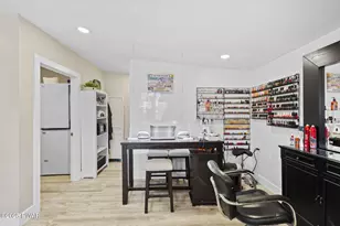 225 Willow Ave, Honesdale, PA 18431 - Photo 13