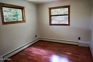 146 Spencer Rd, Dingmans Ferry, PA 18328 - Photo 17