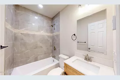 515 Hummingbird Court, Bushkill, PA 18324 - Photo 13