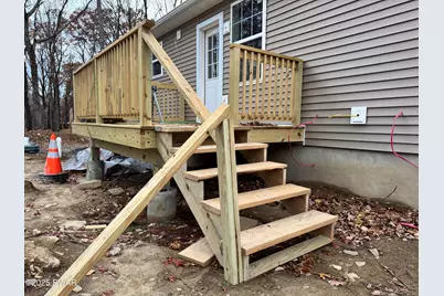 515 Hummingbird Court, Bushkill, PA 18324 - Photo 19