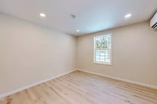 515 Hummingbird Ct, Bushkill, PA 18324 - Photo 17