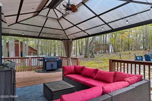 1045 Mountain Top Dr, Lake Ariel, PA 18436 - Photo 49