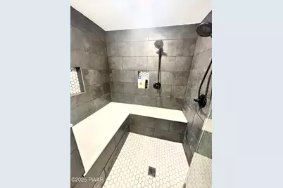 115 Spruce Street, Greentown, PA 18426 - Photo 21