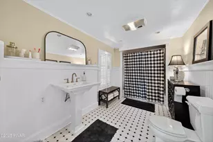 208 E High St, Milford, PA 18337 - Photo 51