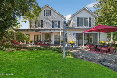 208 E High Street, Milford, PA 18337 - Photo 5