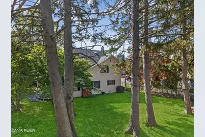 208 E High Street, Milford, PA 18337 - Photo 71