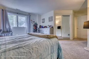 8 Hazlenut Dr, Mountain Top, PA 18707 - Photo 37