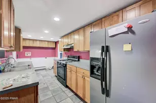 439 Ledgedale Rd, Lake Ariel, PA 18436 - Photo 15