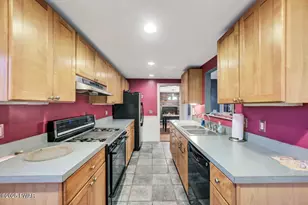 439 Ledgedale Rd, Lake Ariel, PA 18436 - Photo 13